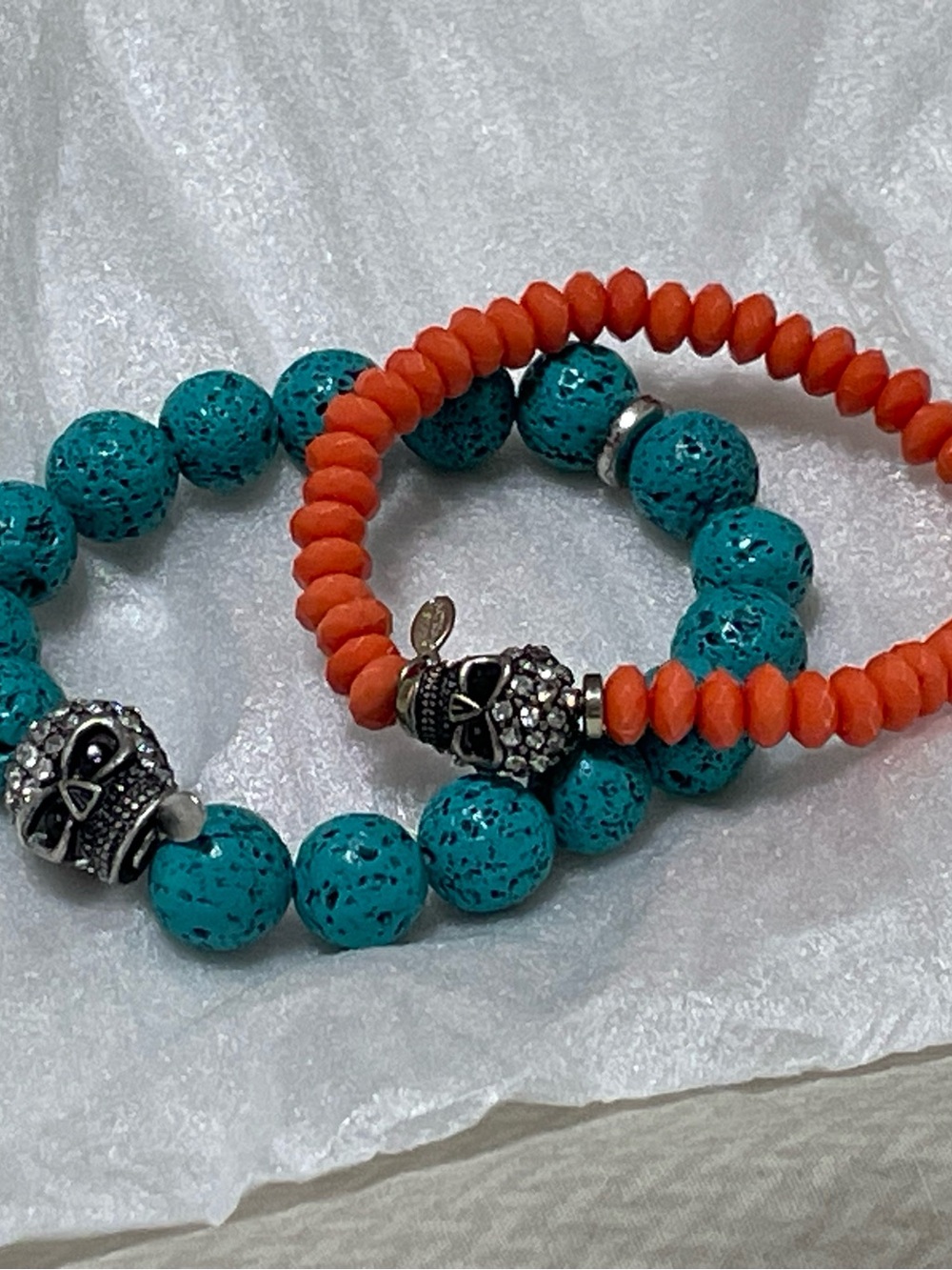 Kirks Folly Rare Skull Stretch Bracelet Set Size Small 💀